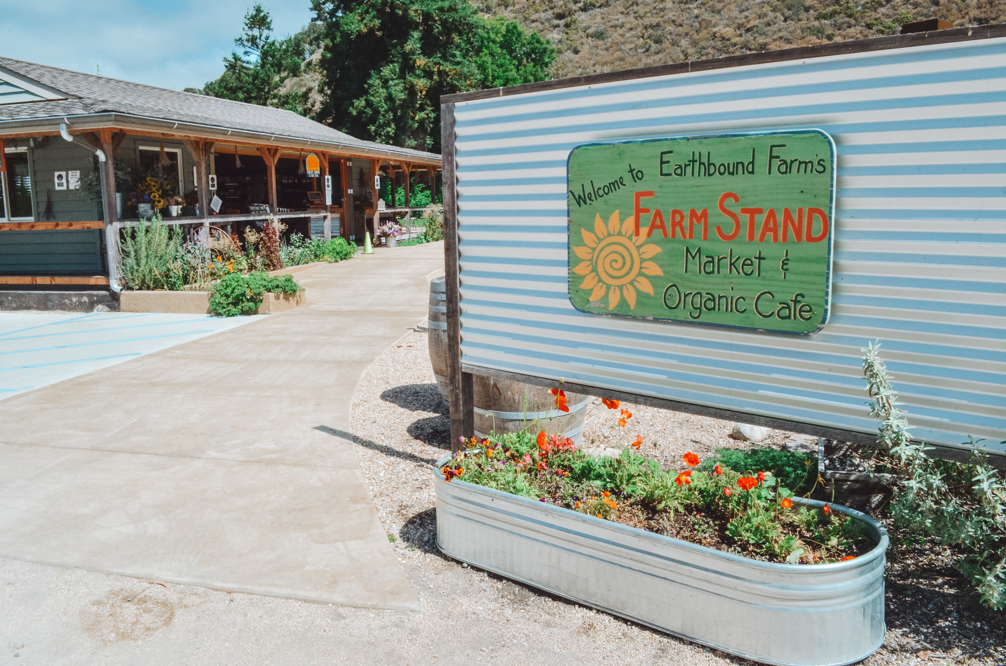 Entrance at Earthbound Farm Farm Stand in Carmel, CA - market and organic cafe